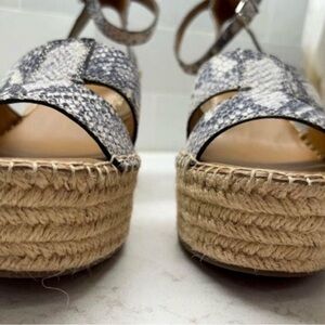 Womens Espadrille Platform Sandals in Snake Print 🖤